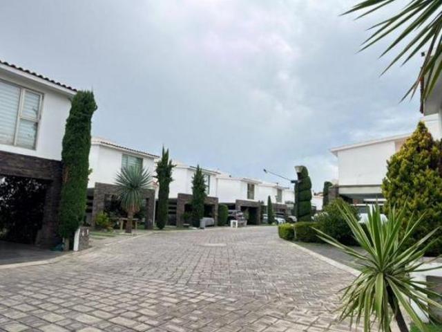 casa Venta avenida Comonfort a unos pasos de Town Square, increible Oportunidad