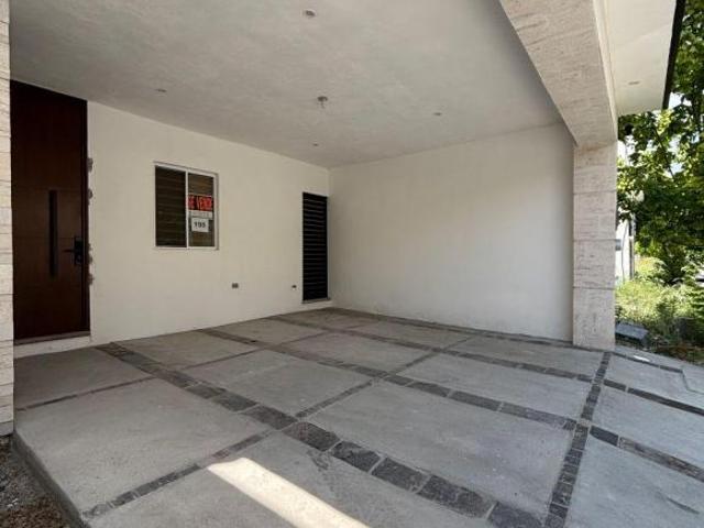 Casa venta al Oriente Fracc Las Maravillas