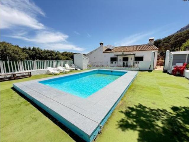 Casa Venta Antequera, Centro