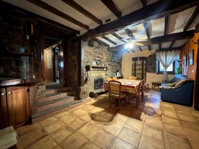 Casa Venta Arenas de Iguña, Bostronizo