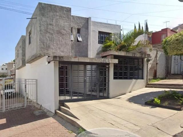 CASA VENTA BALCONES DE SANTA MARIA