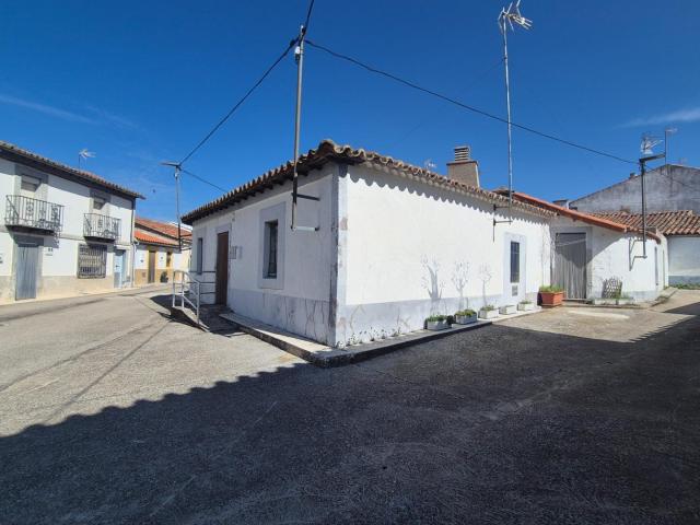 CASA VENTA BARBADILLO. Urbis te ofrece una casa en venta en Barbadillo, Salamanca