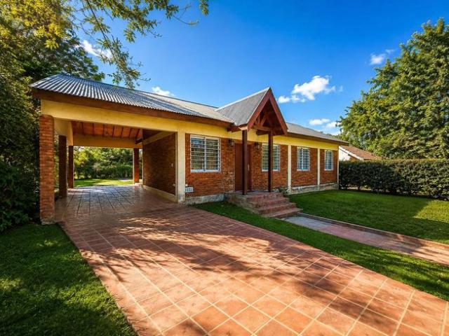 Casa Venta Barrio Parque Sakura Exaltación de la Cruz