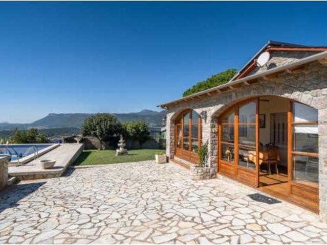 Casa Venta Berga, Berga
