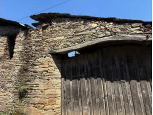 Casa Venta Bóveda, Guntin San Cristobal Bóveda