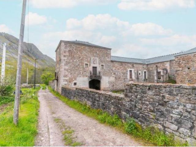 Casa Venta Cabrillanes, La Vega de los Viejos