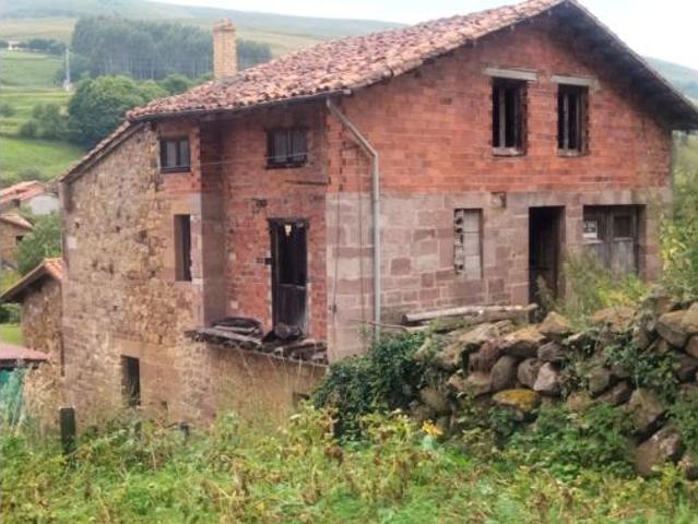 Casa Venta Cabuérniga, Carmona