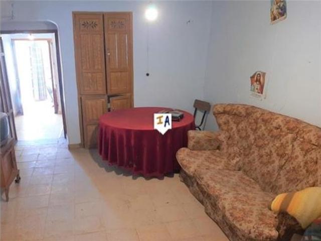 Casa Venta Castillo de Locubín, Castillo de Locubín