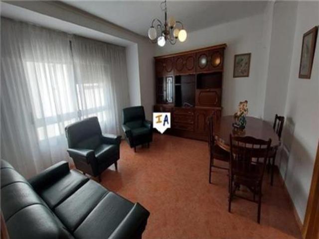 Casa Venta Castillo de Locubín, Castillo de Locubín