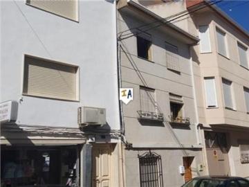 Casa Venta Castillo de Locubín, Castillo de Locubín