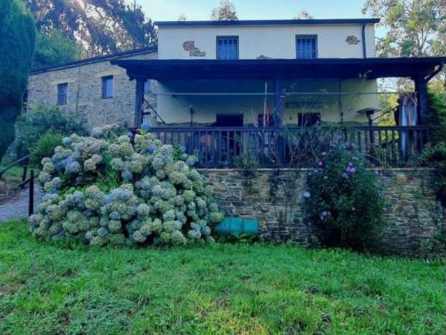 Casa Venta Castropol, Lantoira