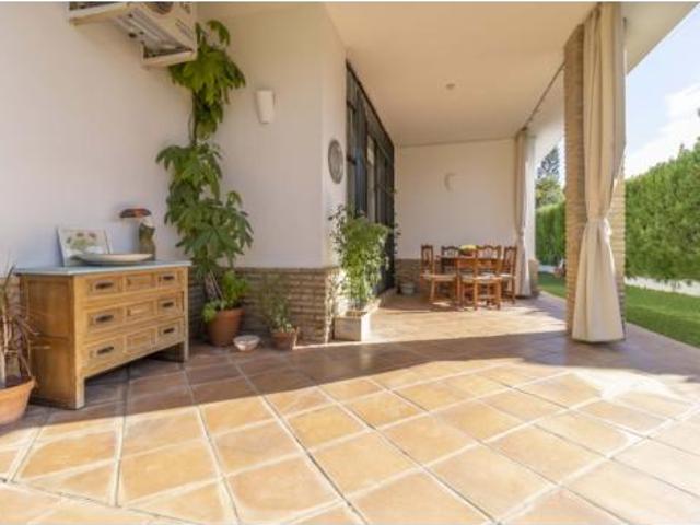 Casa Venta Carmona, Carmona