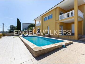 Casa Venta Chiva, Chiva