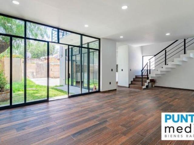 CASA VENTA, COL. VALLE DE TEPEPAN. PRECIOSAS. SOLO QUEDAN 2. ESTRENAR