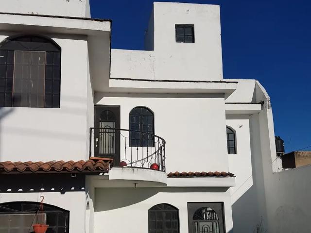 Casa venta Colonia Mariano Otero