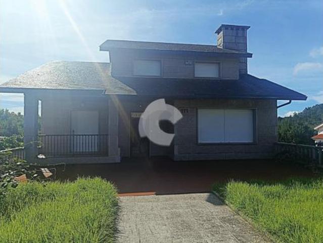 Casa Venta Coles, Coles Capital