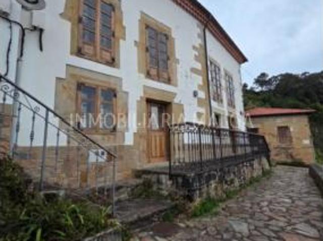 Casa Venta Colunga, Lastres