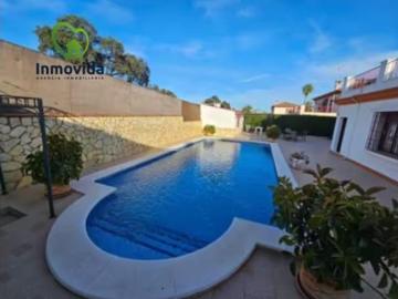 Urbanización Encinares de Alcolea, Córdoba, Andalucía, Andalucía