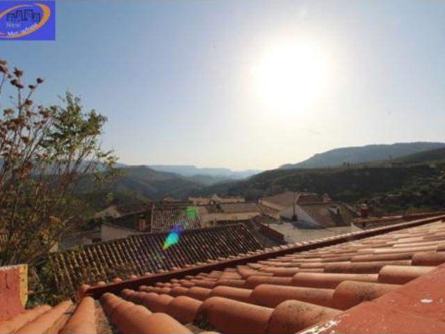 Casa Venta Cortes de Pallás, El Oro