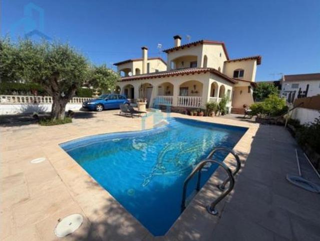 Casa pareada Venta Creixell, Creixell