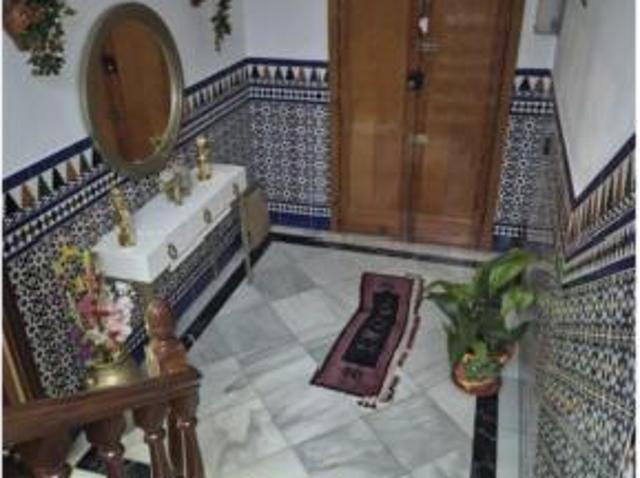 Casa Venta Dos Hermanas, Centro Doña Mercedes