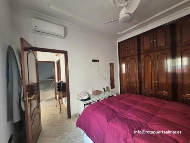 Casa Venta Dos Hermanas, Centro Doña Mercedes