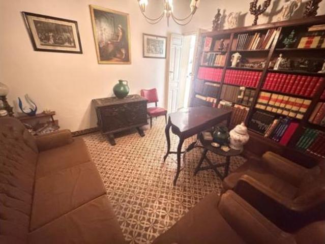 Casa Venta Dos Hermanas, Centro Doña Mercedes
