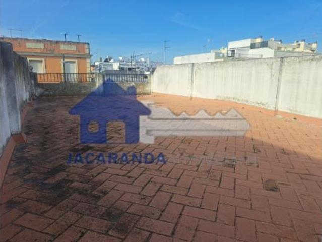 Casa Venta Dos Hermanas, Centro Doña Mercedes