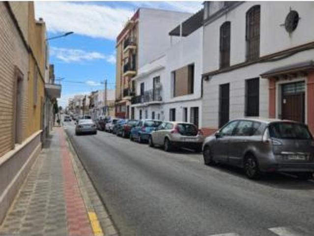 Casa Venta Dos Hermanas, Centro Doña Mercedes