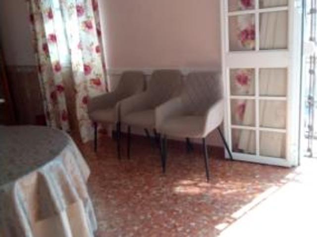 Casa Venta Dos Hermanas, Centro Doña Mercedes