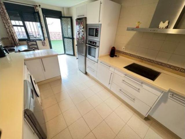 Casa Venta Dos Hermanas, Centro Doña Mercedes
