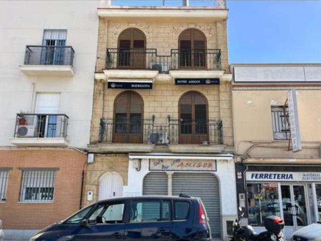 Casa Venta Dos Hermanas, Centro Doña Mercedes