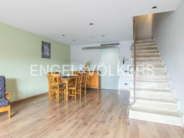 Casa Venta El Prat de Llobregat, Estruch Eixample