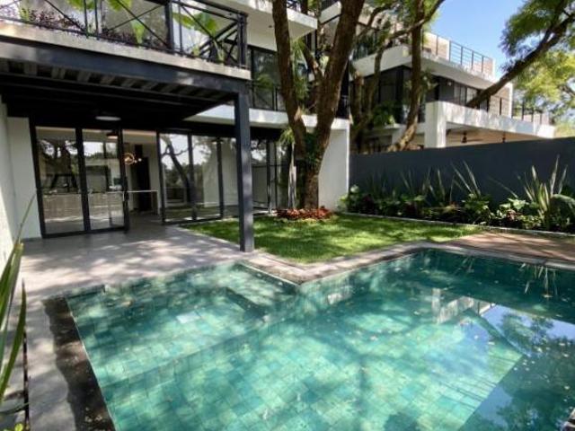Casa familiar con alberca y wifi de alta velocidad – Rancho Cortes