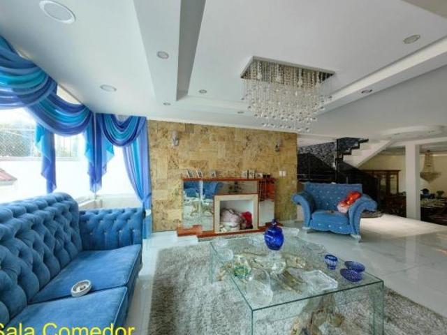 CASA VENTA EN COL. VILLA COAPA / 347m2