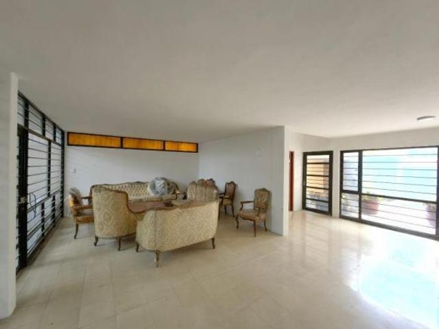 CASA VENTA EN COL. GRANADA / 298m2