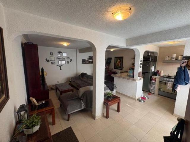 CASA VENTA EN COL. PORTALES / 309m2