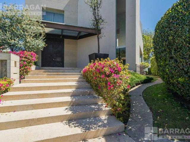 Casa venta en El Campanario
