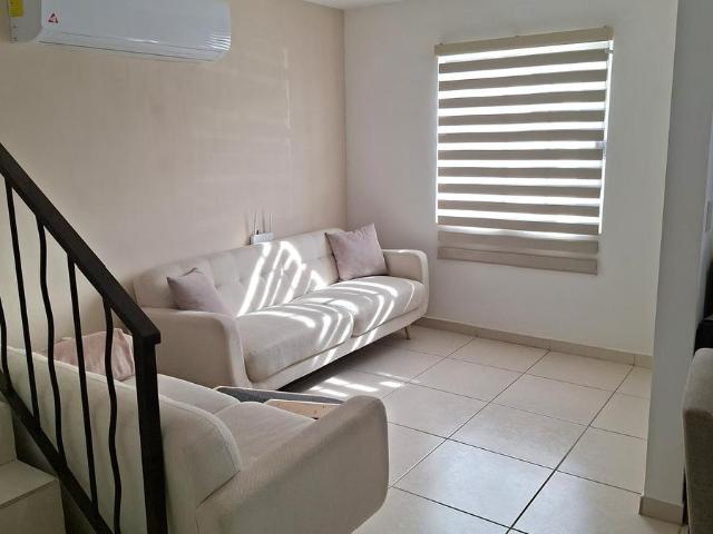 Casa venta en Fraccionamiento Torralba de Hermosillo, Sonora