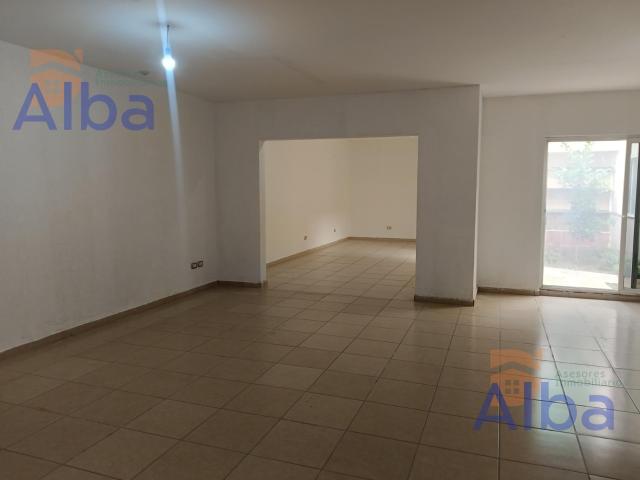 Casa Venta en Fraccionamiento Valle del Campestre