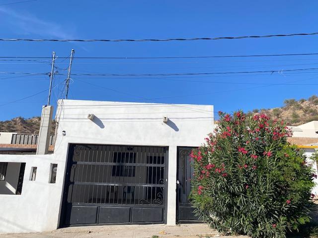 Casa venta en Fraccionamiento Los ?ngeles de Hermosillo, Sonora