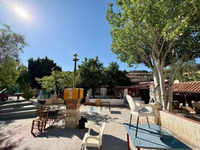 Casa Venta Enix, Enix