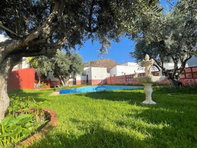 Casa Venta Enix, Enix