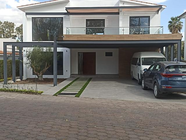 CASA VENTA FRACC. SAN GIL SAN JUAN DEL RIO QUERETARO