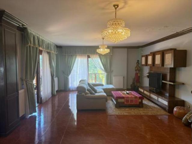 Casa Venta Gondomar, Chain