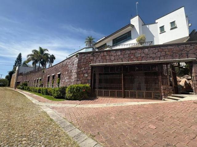 CASA VENTA IXTAPAN DE LA SAL