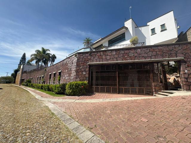 CASA VENTA IXTAPAN DE LA SAL