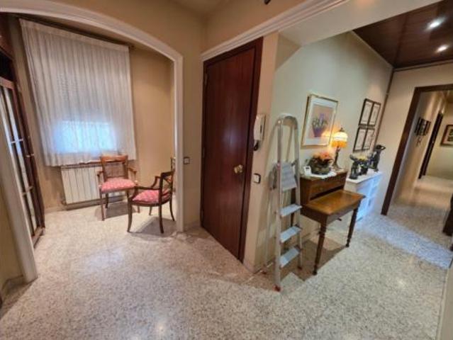 Casa Venta Igualada, Ponent