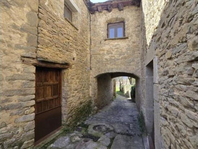 Casa Venta Jaca, Osia