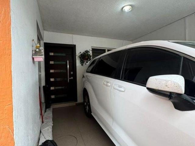 Casa venta Jardines de la Cruz 4 recamaras 3 baños y medio cochera 1 auto